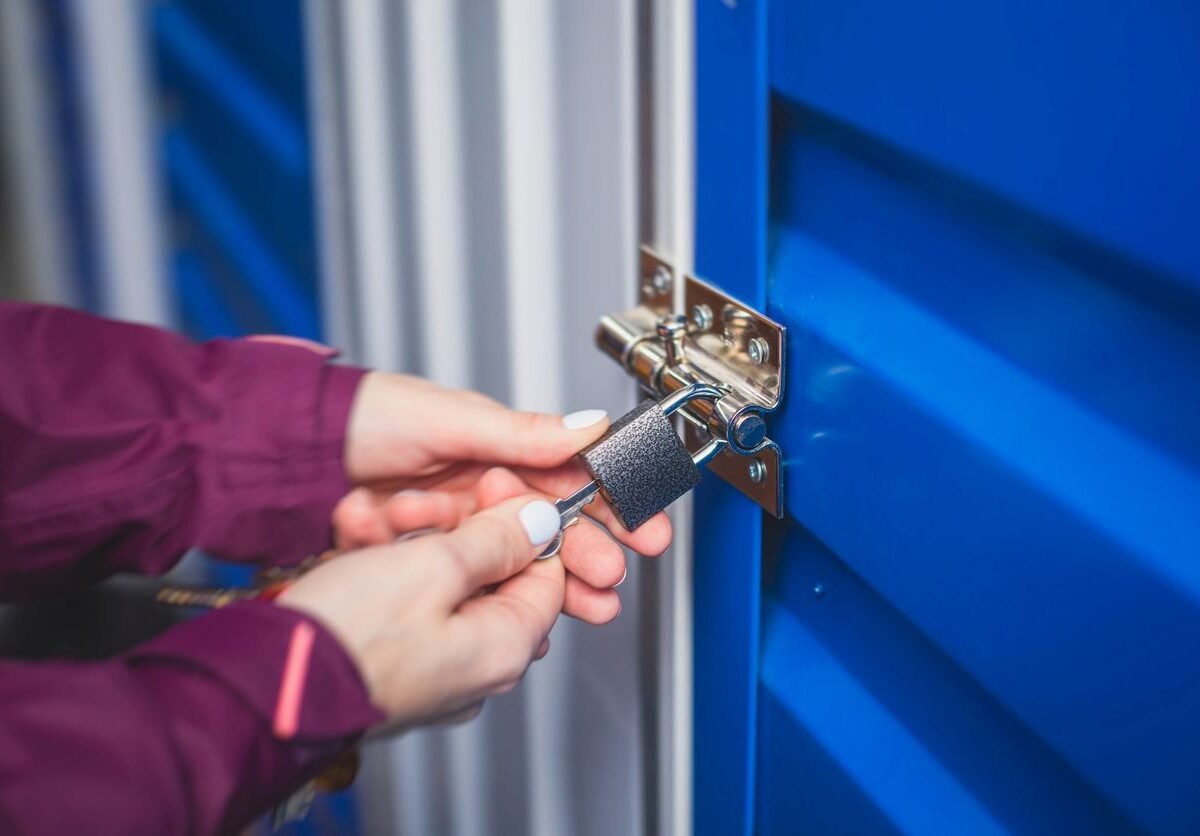 locked gates iStock 1371264601 1 1200x836 1